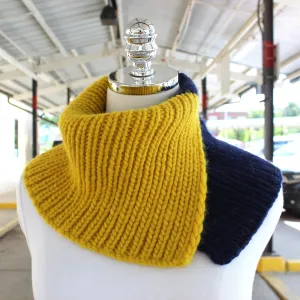 Maize & Blue Double Split Color-Blocked Cowl Kit, Fibre Co. &Make Super Bulky